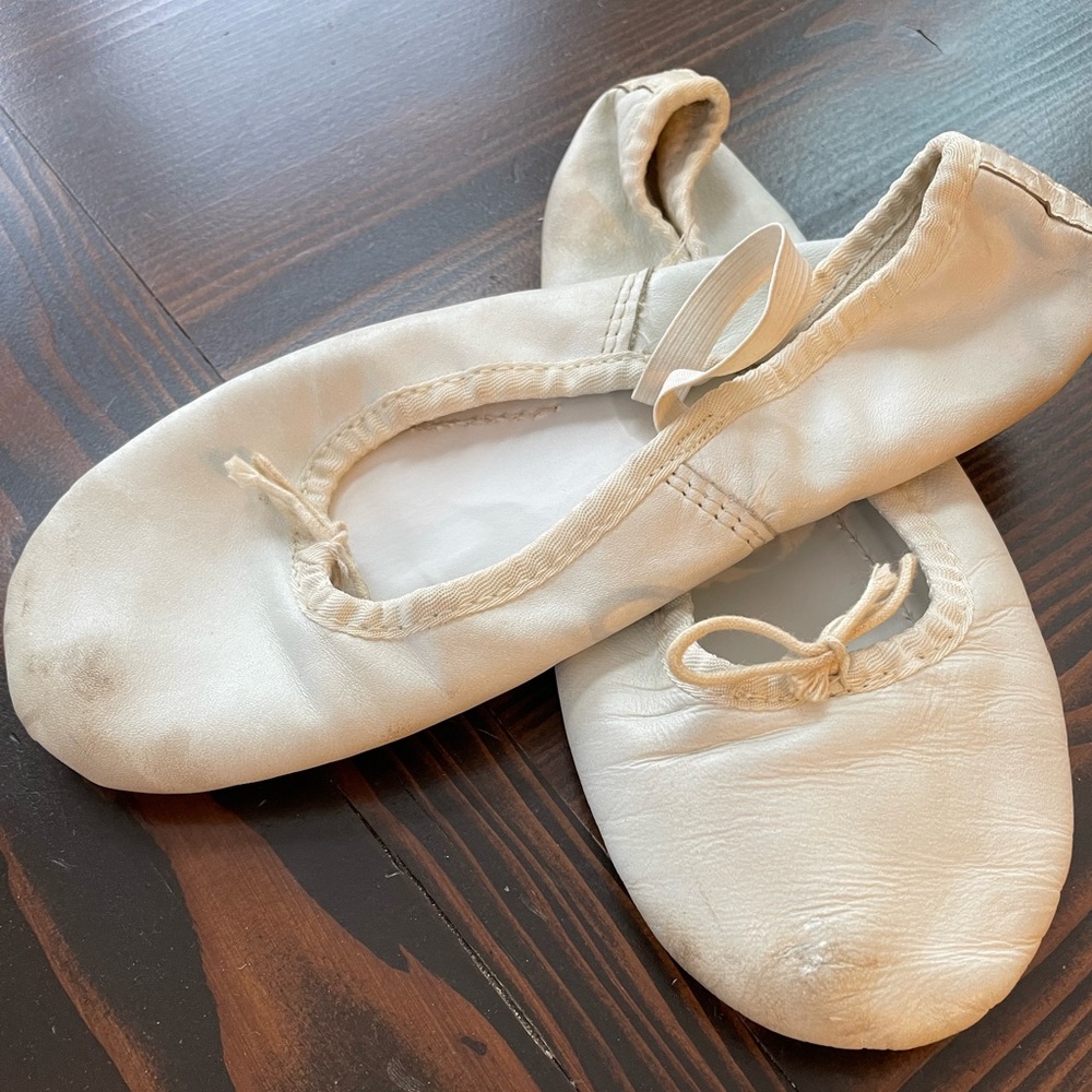 Dance Shoes or Ballet slippers white leather